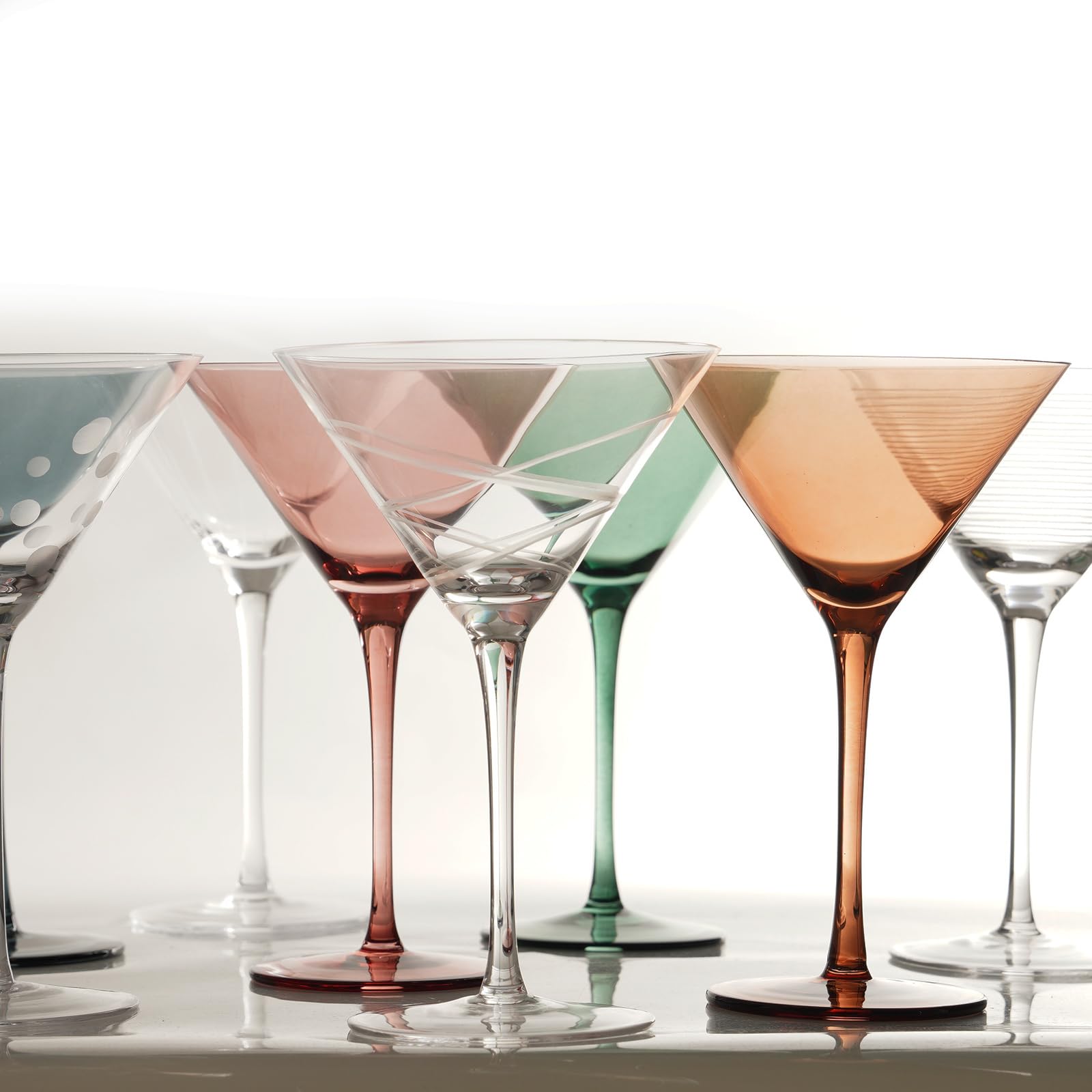 Gnimihz 100% lead-free crystal for crystal-clear cocktails