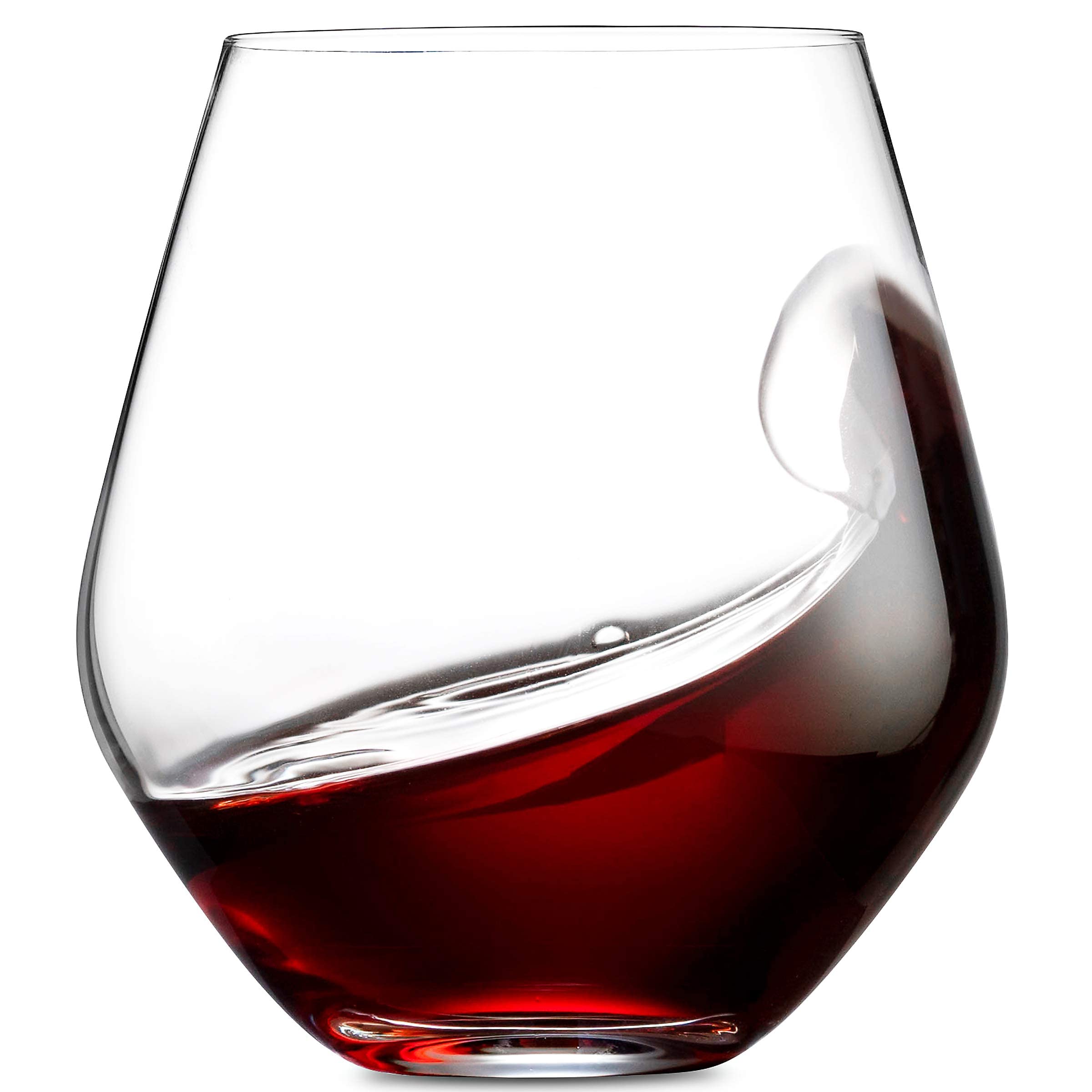 Godinger European crystal factory craftsmanship hints at tradition and lasting quality.