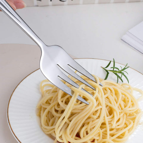 GoGeiLi mirror-finish serving utensils add elegance to any table