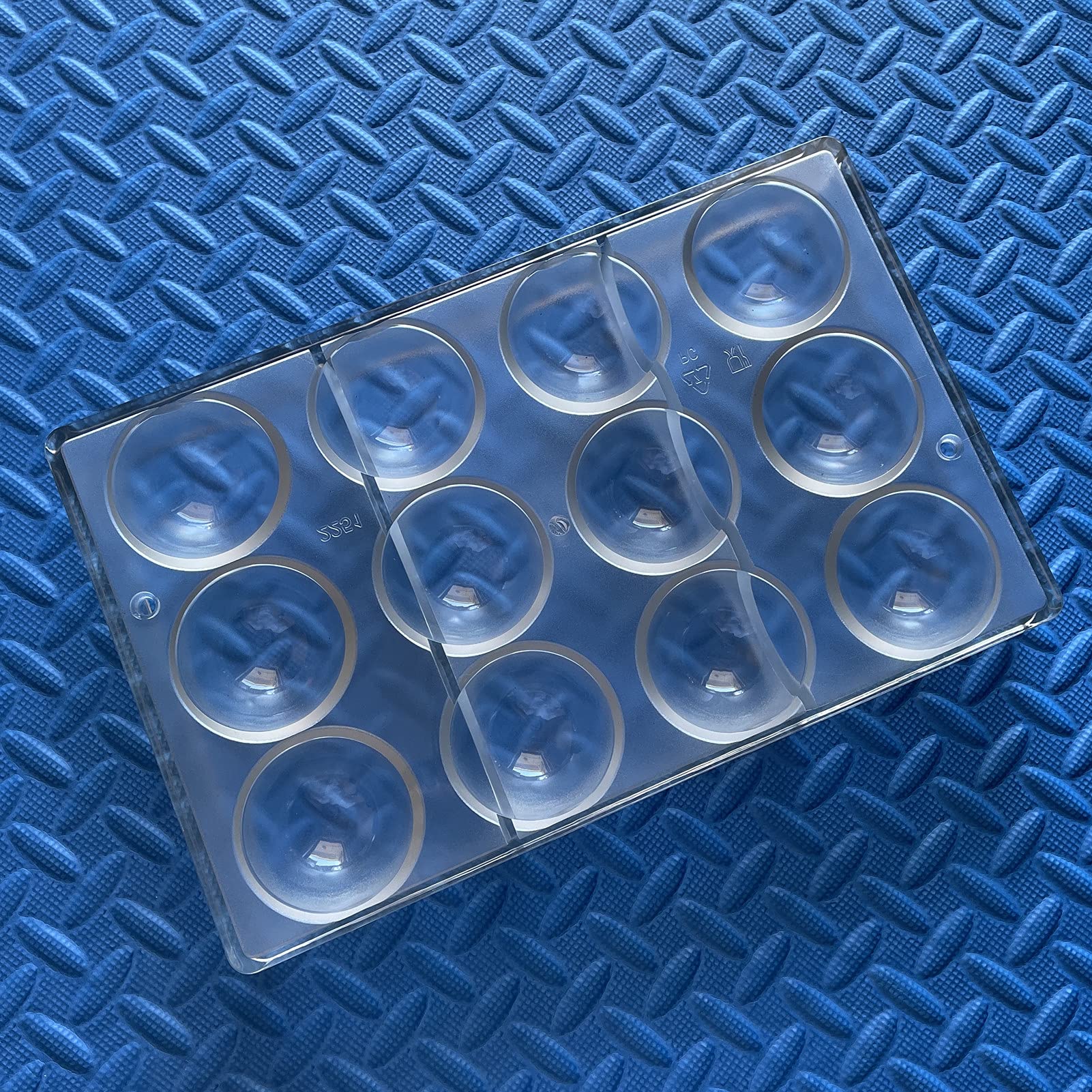 Goldbaking Ball Chocolate Mold batch of six balls per mold