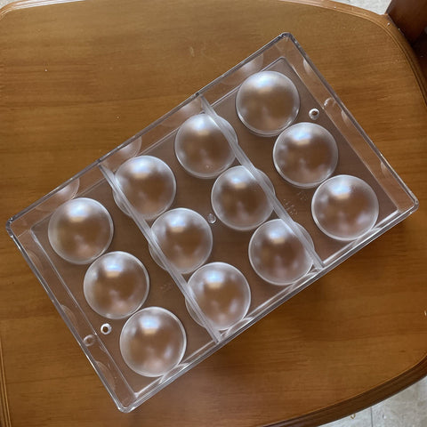 Goldbaking Ball Chocolate Mold fridge chilling step helps solid shells