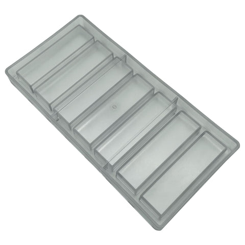 Non-stick Goldbaking mold enables easy release and quick cleanup