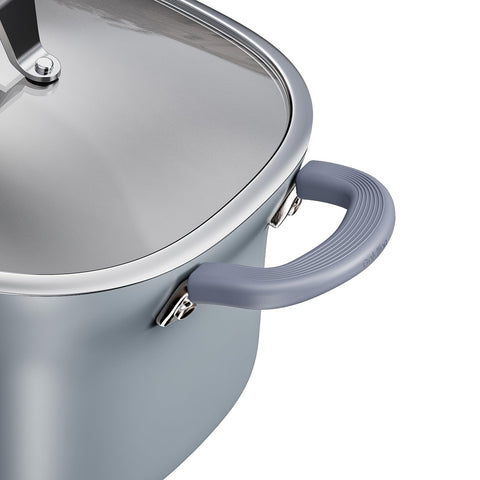 Goldlion silicone handle cover for Ninja 8.5 Qt, protecting hands during slow cooking