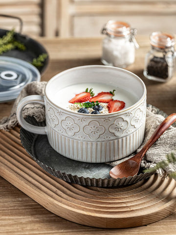 Gomakren durable porcelain glaze keeps colors vibrant and easy to clean.
