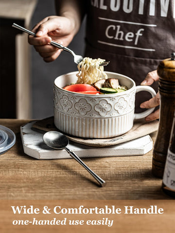 Gomakren microwave-safe porcelain bowl ideal for quick reheats and leftovers.