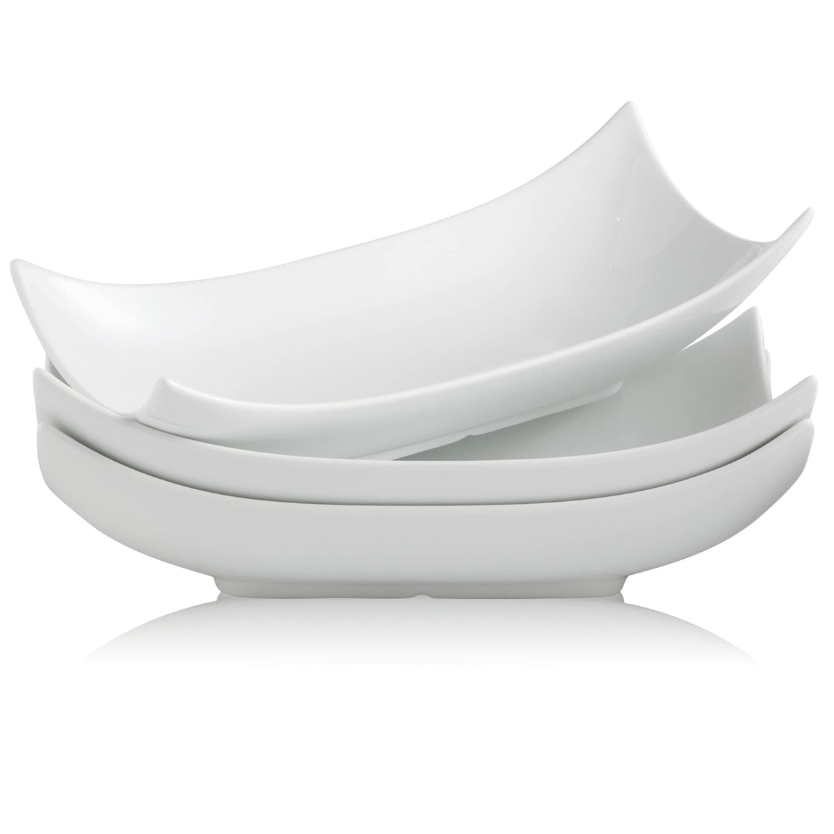 Gomakren serving bowls trio on table for elegant entertaining setup