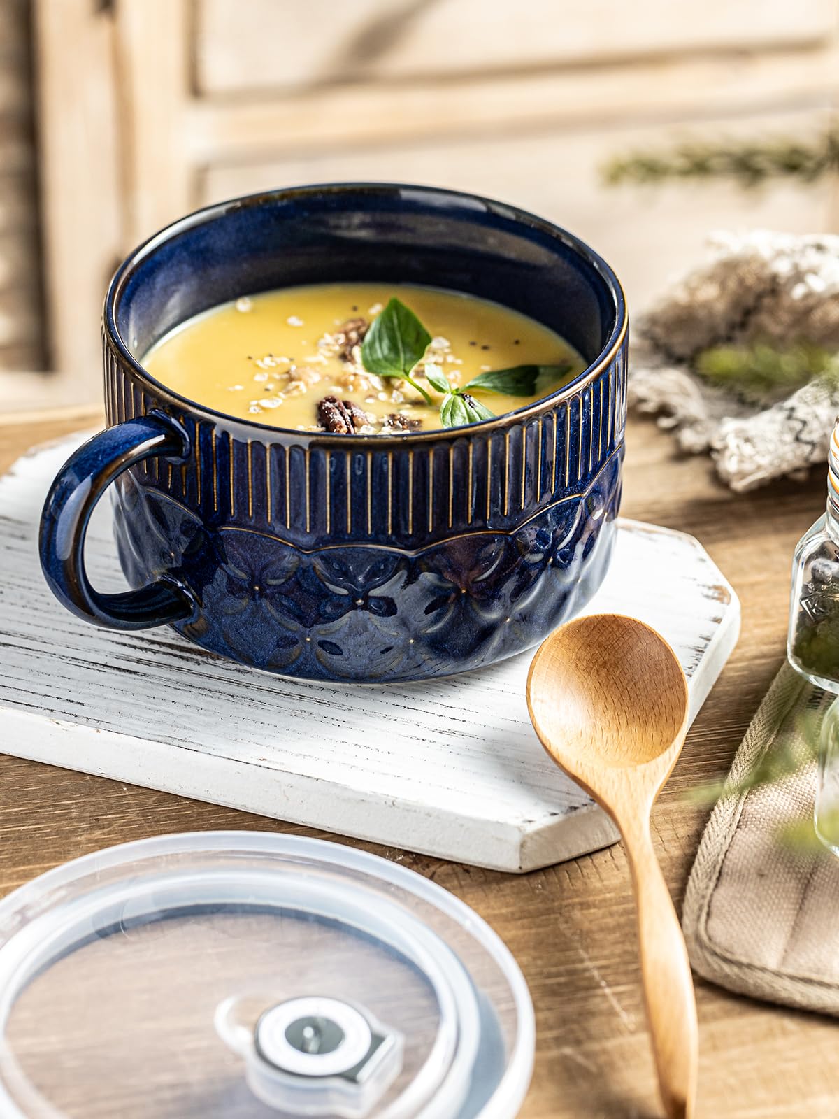 Gomakren bowl with leaf pattern adds decorative flair
