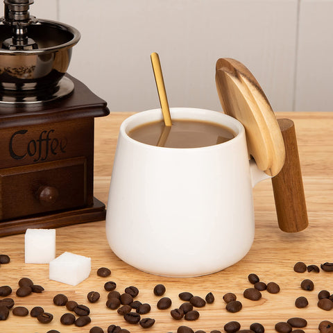 GOOD ALWAYS mug with lid for spill-free desk sipping
