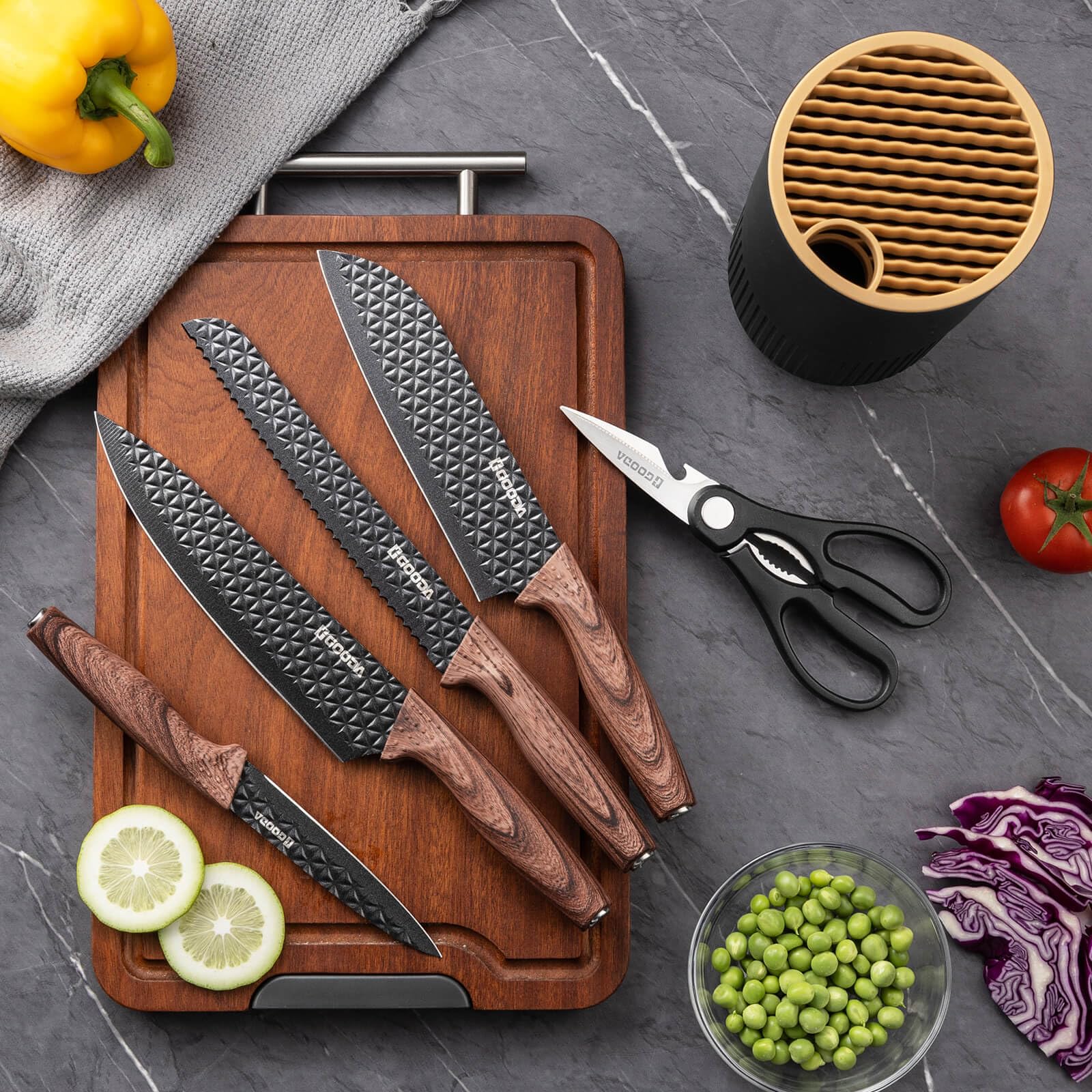 GOODA knife set with 7-inch santoku for versatile chopping and slicing tasks.