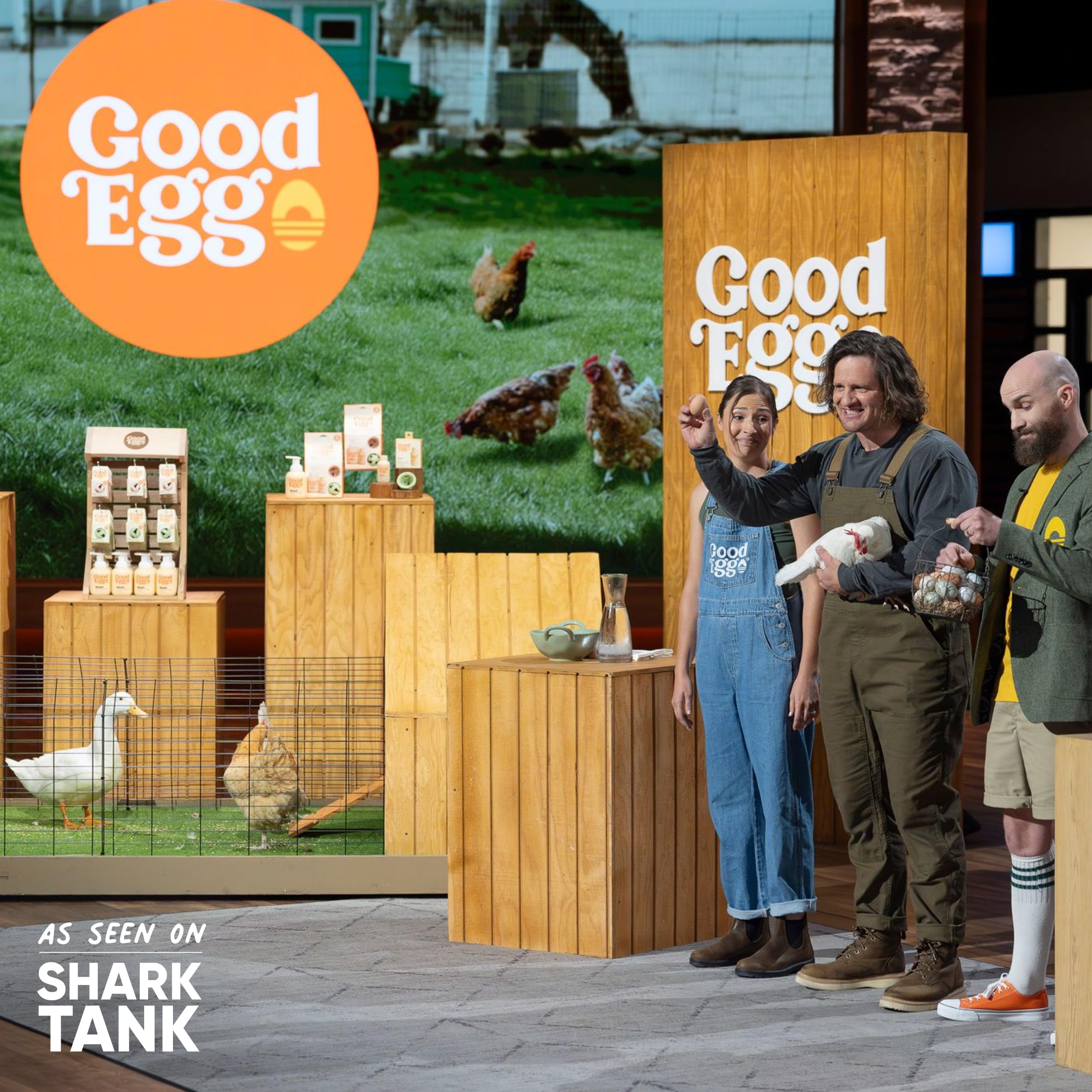 GoodEgg Original Egg Brush featured on Shark Tank for backyard helpers