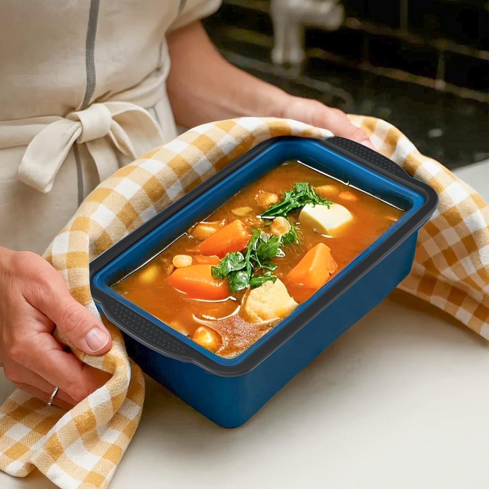 GORCI four-cup compartments for precise batch cooking and portion control.