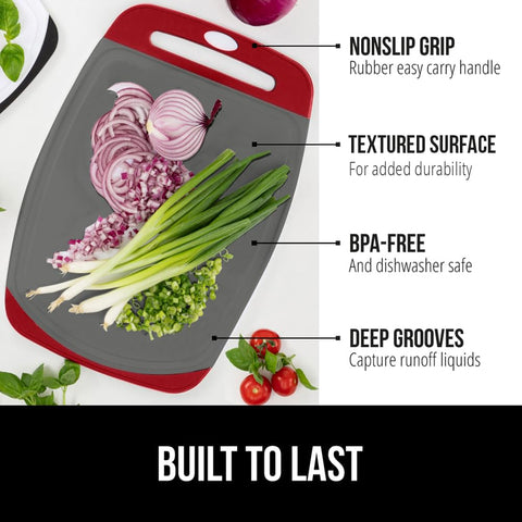 Gorilla Grip board with juice grooves catching liquids during chopping.