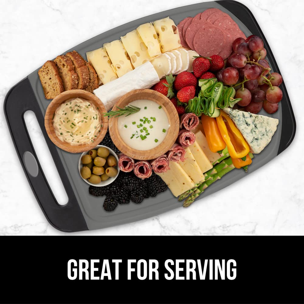 GORILLA GRIP compact and lightweight for easy storage and handling.