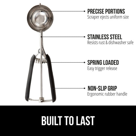 GORILLA GRIP soft grip handle provides comfortable scooping for long baking sessions