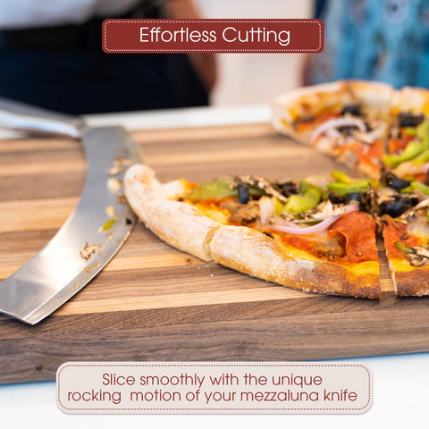Gourmetly mezzaluna cover fits securely protecting the blade.