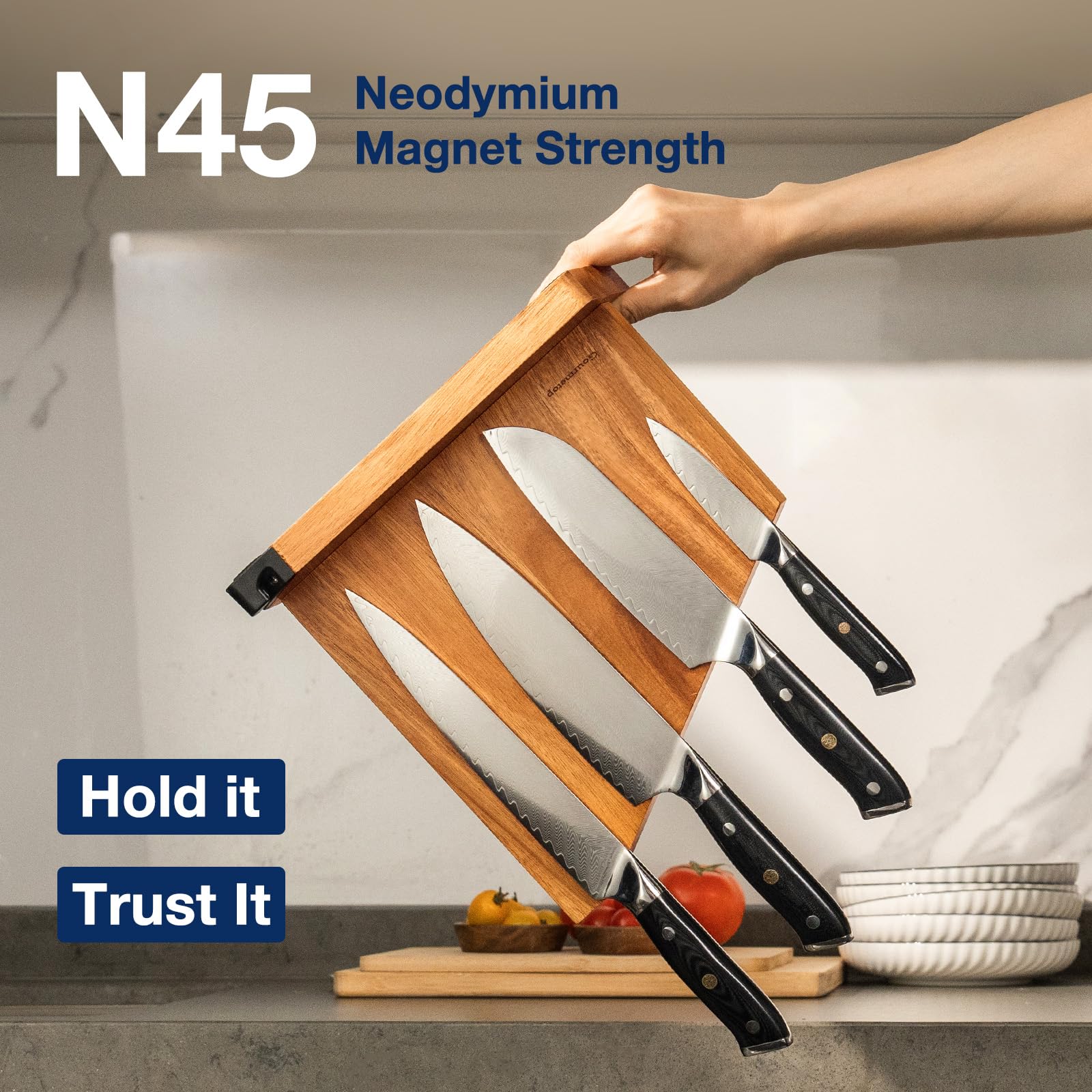 Gourmetop acacia wood block features blade-friendly surface and natural grain.