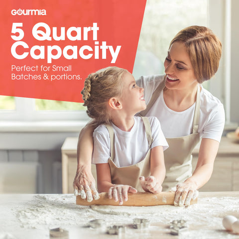 Gourmia anti-slip base provides stable mixing on any counter