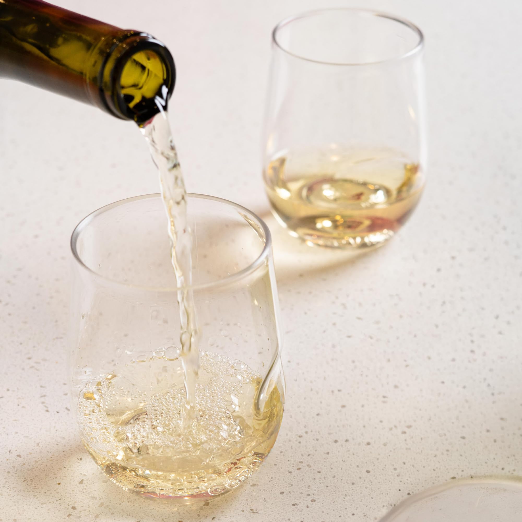 Govino crystal-clear appearance mirrors glass while avoiding breaks.