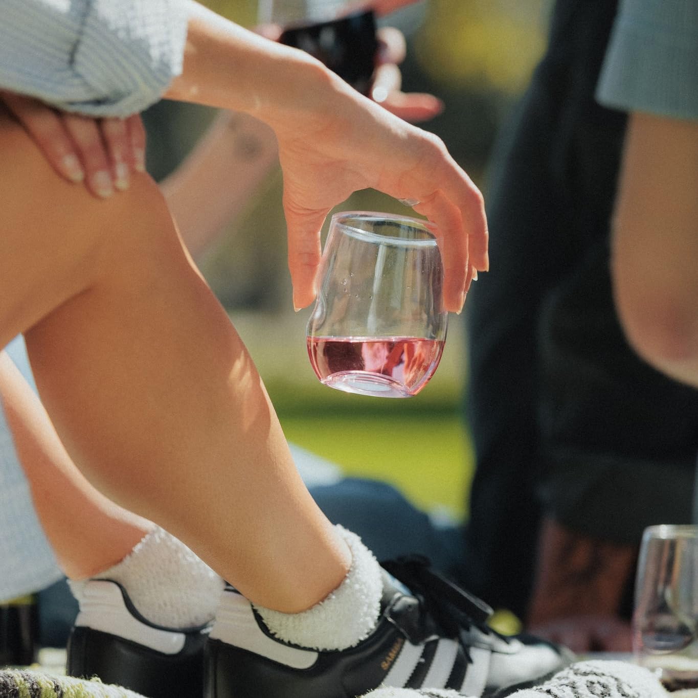 Govino dishwasher-safe design enables quick cleanup after meals.