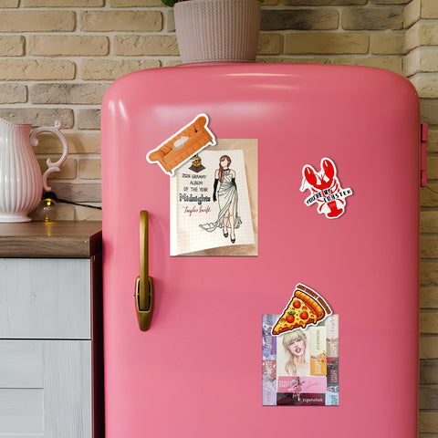 GOZOLA Friends magnets Apartment door scene adds quirky entryway touch to spaces.
