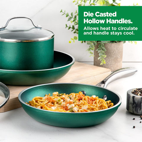 Granitestone Emerald dishwasher-safe design enabling quick cleanup after cooking.