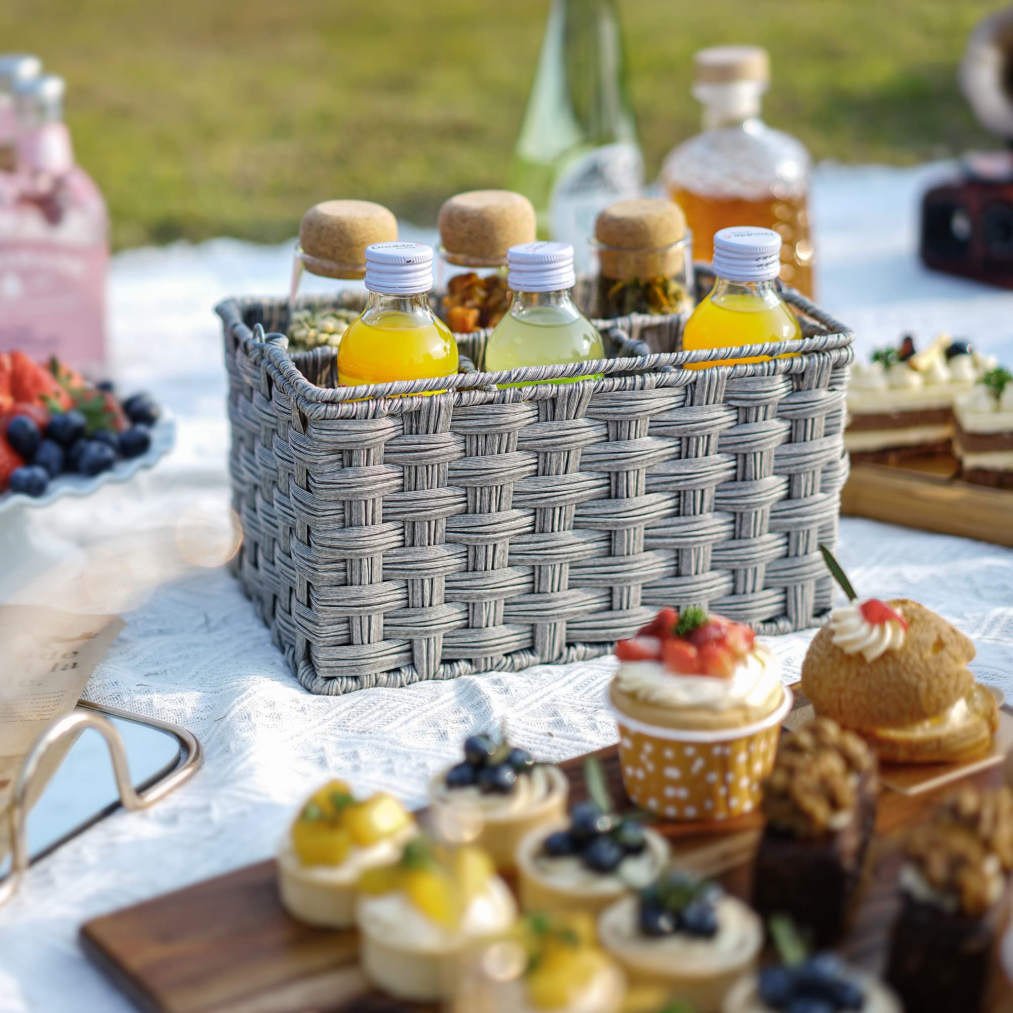 Granny Says wicker utensil caddy is handwoven with a durable wire frame.