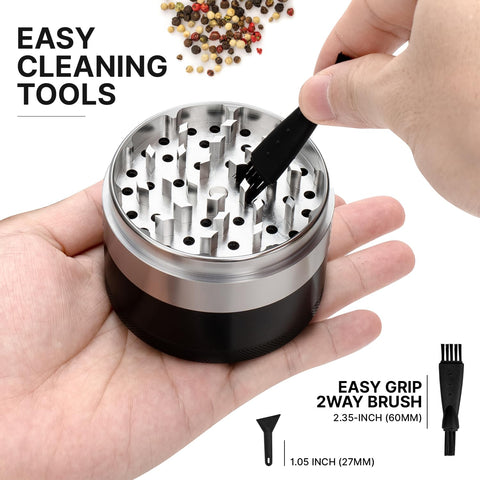 GRAVEND non-slip grip band in use during cooking