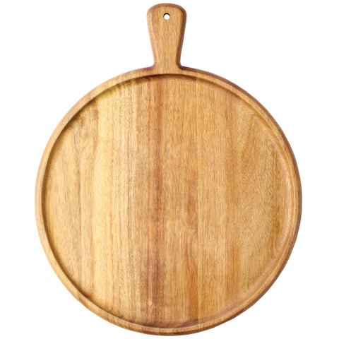 Grazerie outdoor-ready board makes picnics and grilling gatherings stylish.