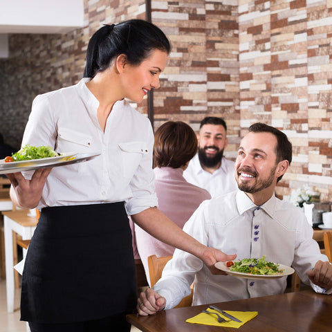 GREEN LIFESTYLE water-resistant apron ideal for spills and busy shifts