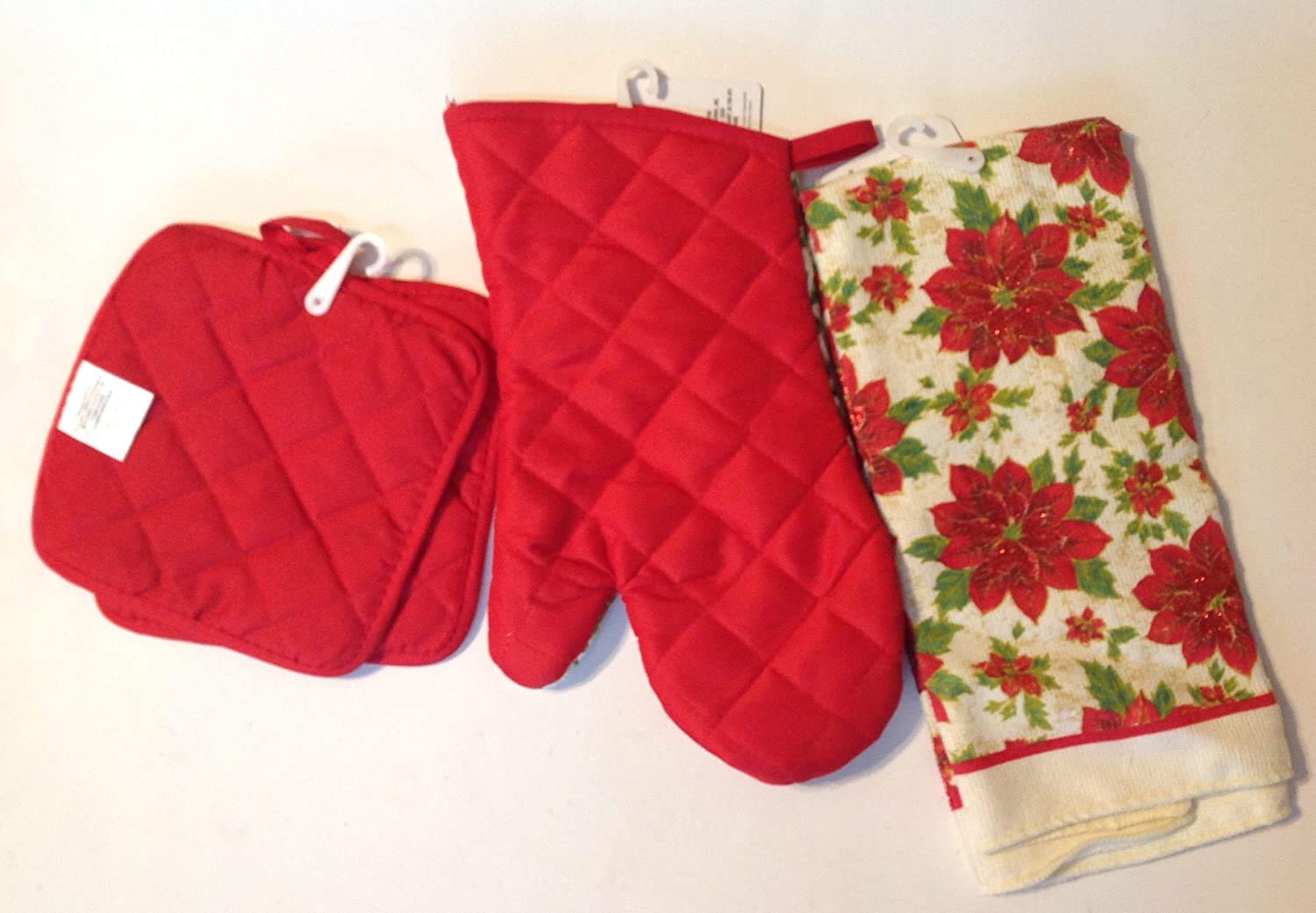Greenbrier Poinsettia packaging gift-ready presentation appeals to thoughtful gifting.
