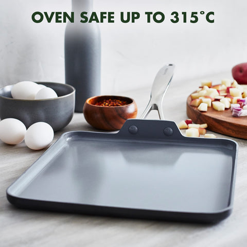 GreenPan Valencia Pro even heat helps browning and searing.