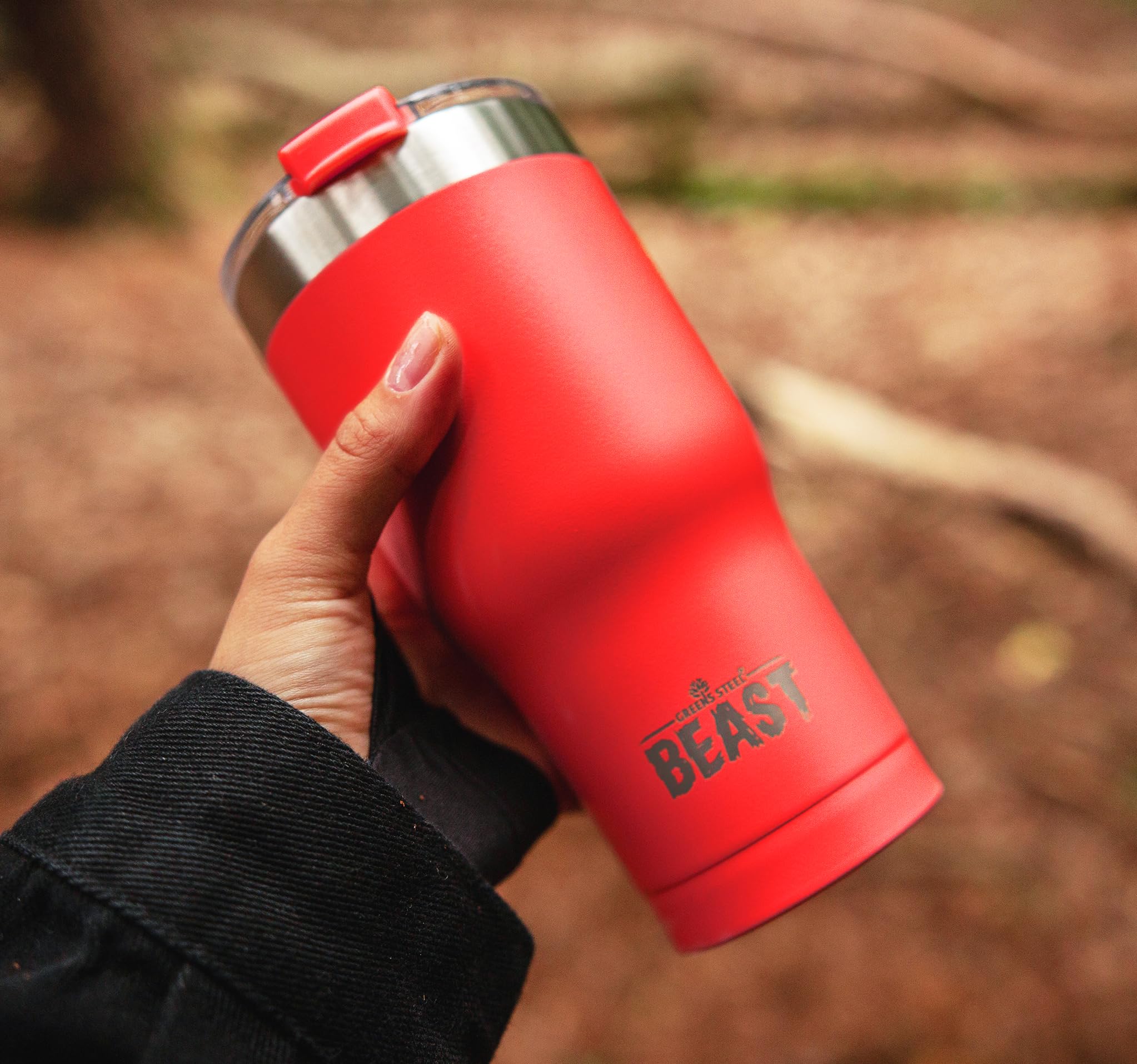 Greens Steel Beast 20oz in use for hot coffee on the go