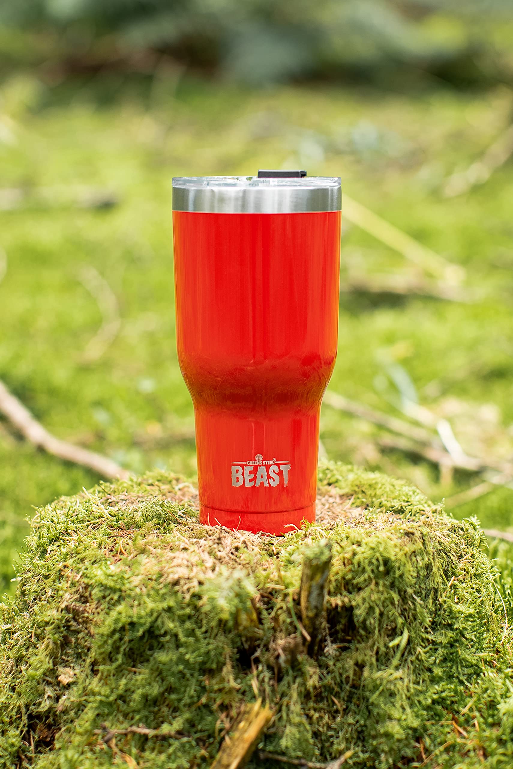 Greens Steel Beast tumbler with two included straws and straw brush