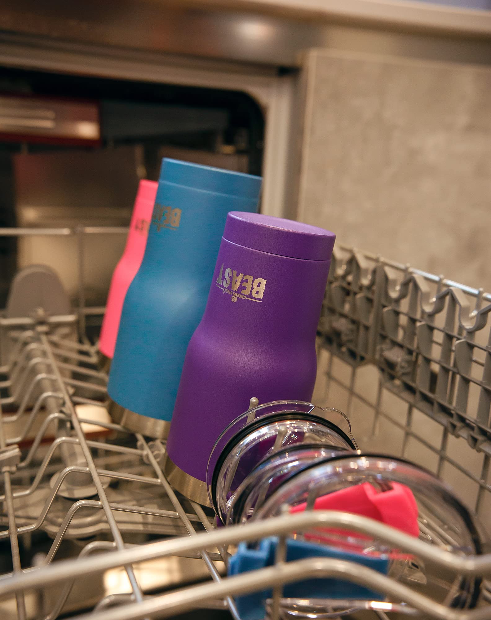 Greens Steel Beast durable 304 stainless steel for everyday use.