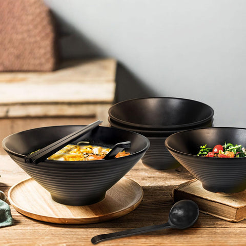 Greentainer ramen bowl outdoor-ready for picnics or camping