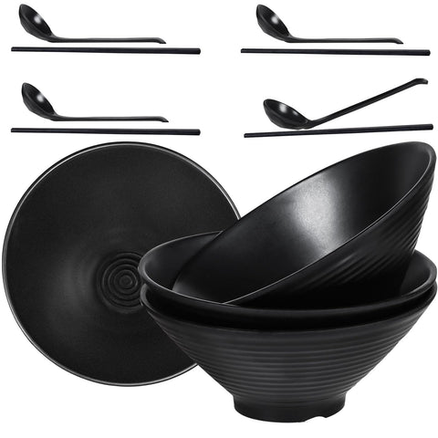 Greentainer packaging includes four bowls and utensils for gifting