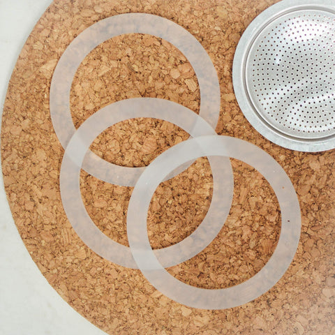 GROSCHE Milano easy-fit gasket demonstrates simple replacement steps