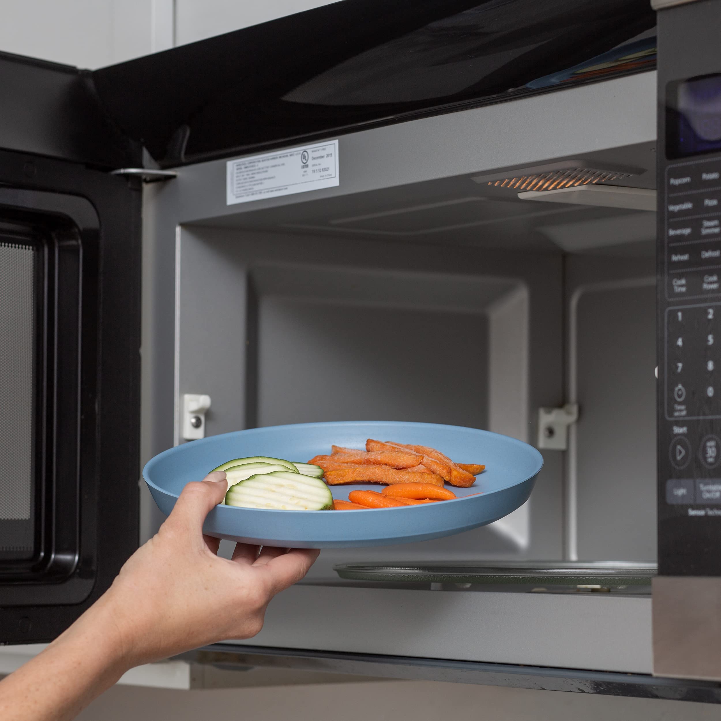 Grow Forward eco-friendly production reduces CO2 emissions