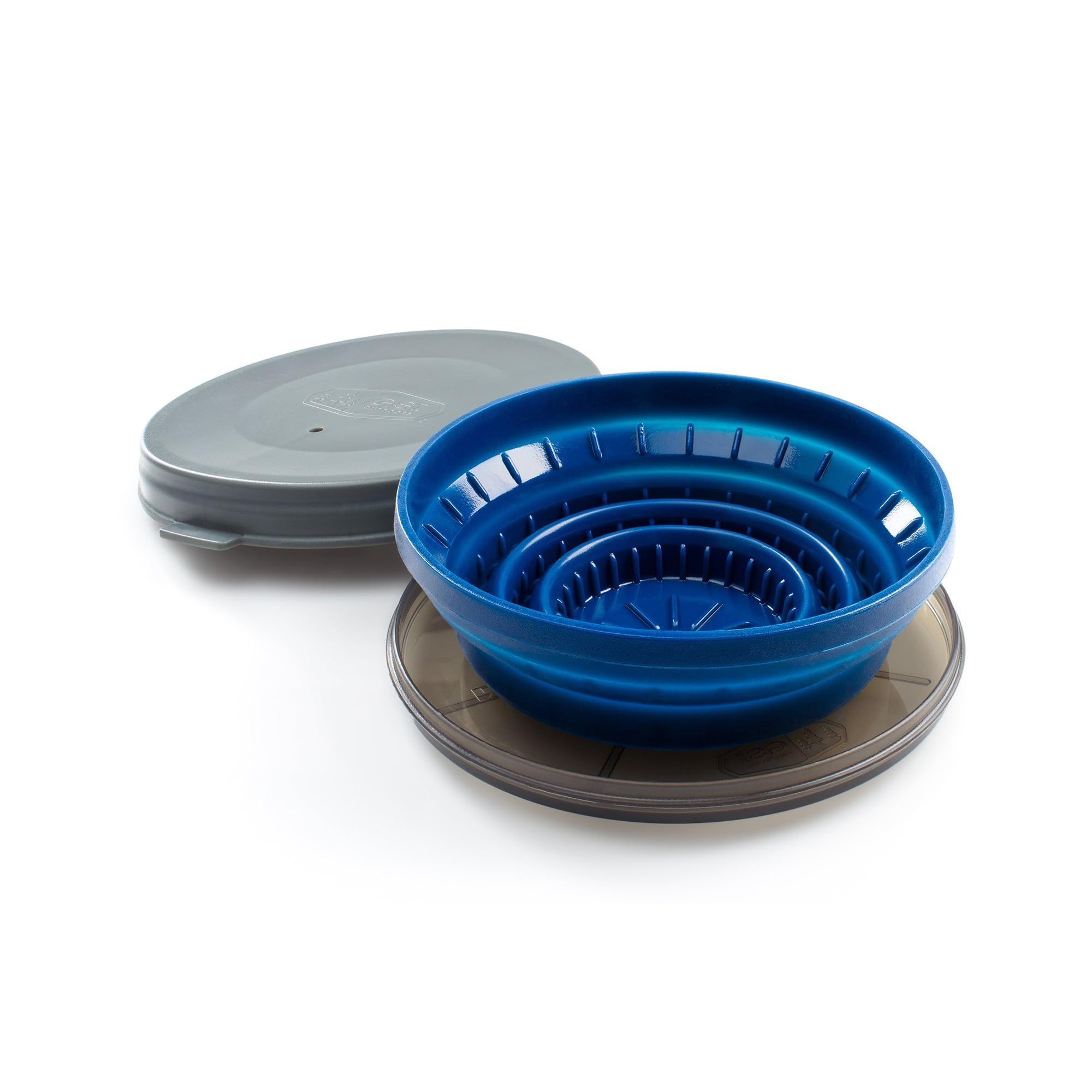 GSI Outdoors Pour-Over Java Drip transparent base helps prevent overfilling.