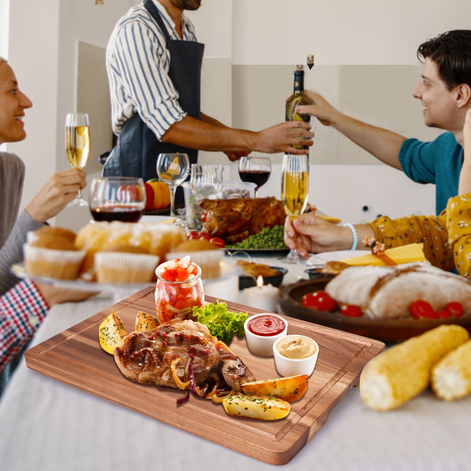 Gtencemen Acacia board features finger grooves for easy lifting and carrying