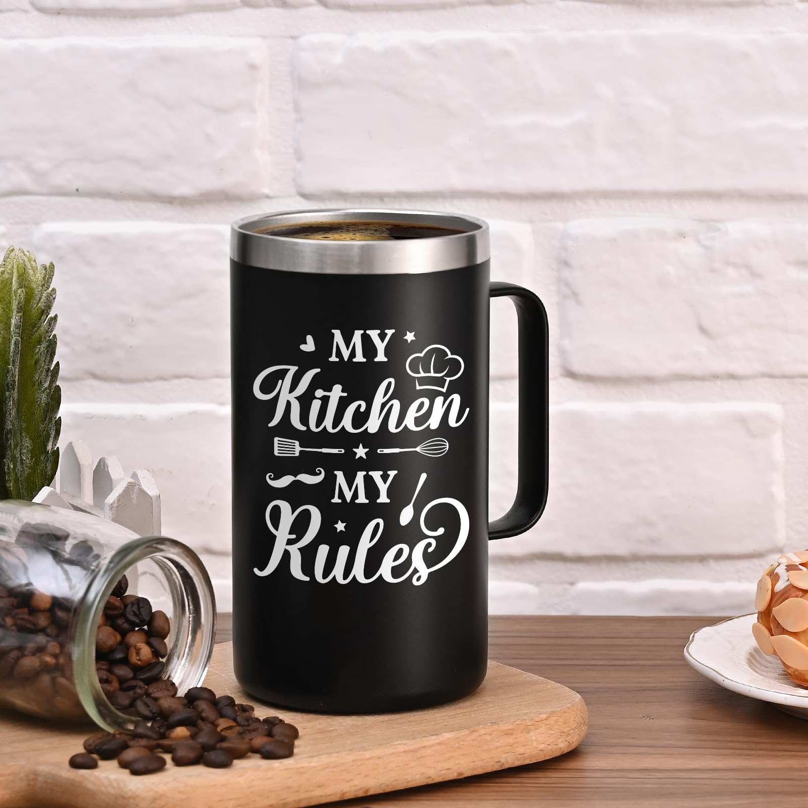 Gtmileo mug supports hot coffee or iced beverages on the go