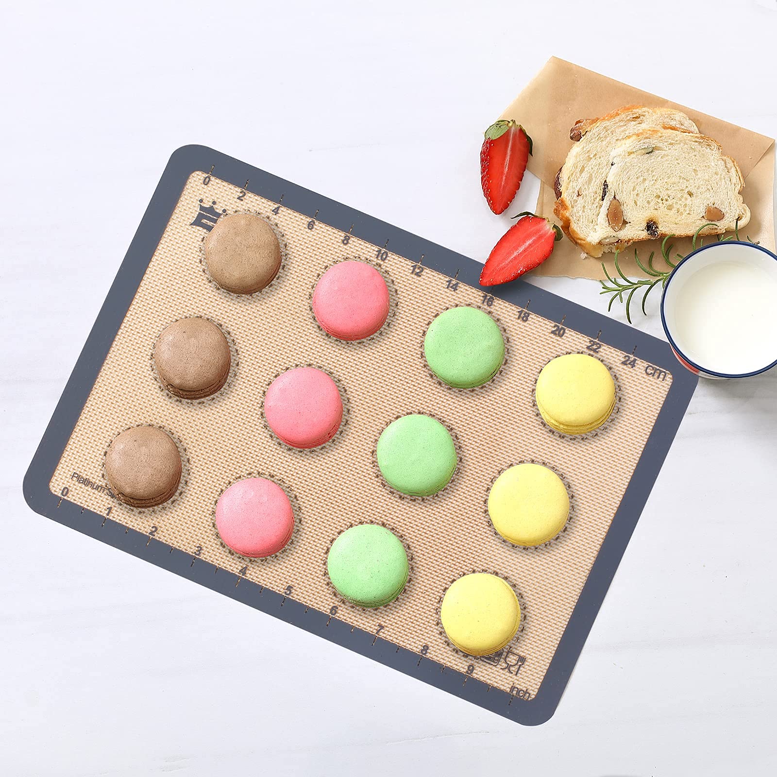 GUANCI silicone baking mat oven-safe up to 446F for versatile use.