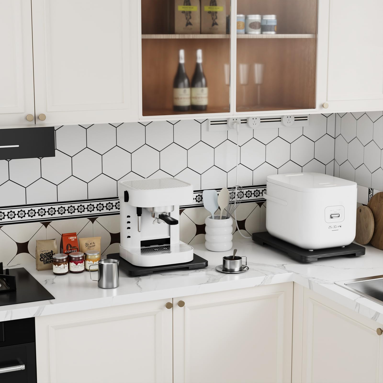 GuanQiao kitchen tray ideal for food serving and table display