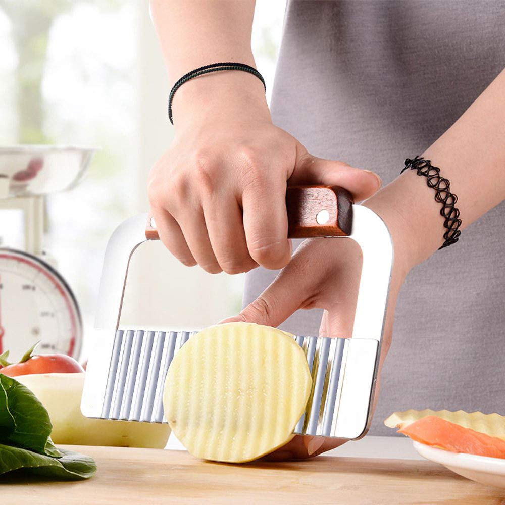Guardians stainless steel blade stays sharp for precise slicing