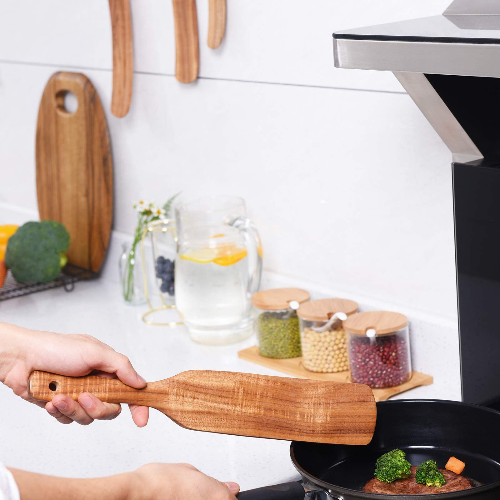 Gudamaye teak spurtles are heat resistant up to 450°F for safe cooking