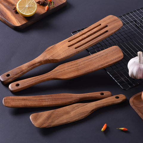 Gudamaye mini spurtle in teak wood for small portions