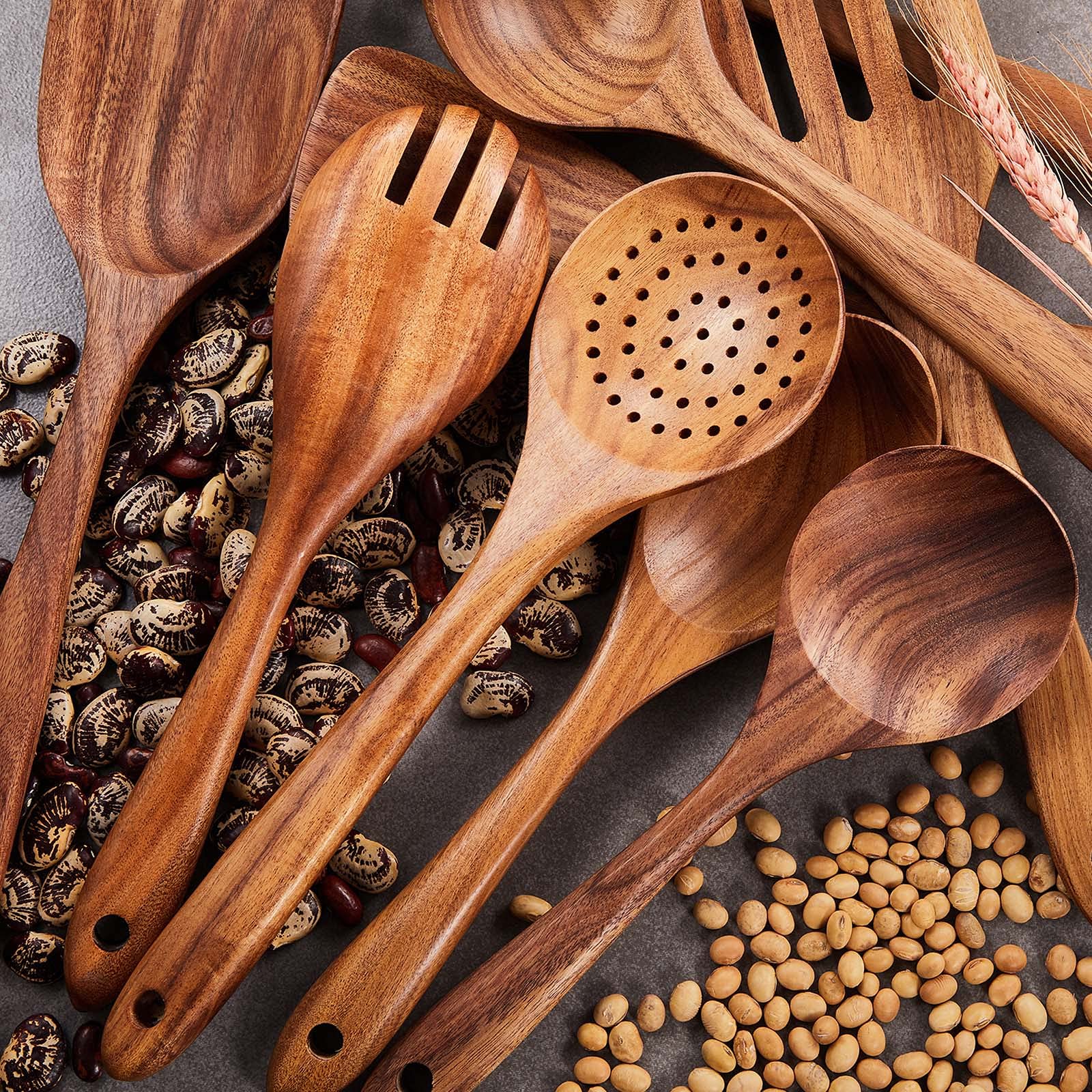 Gudamaye care-friendly storage keeps utensils dry and organized.