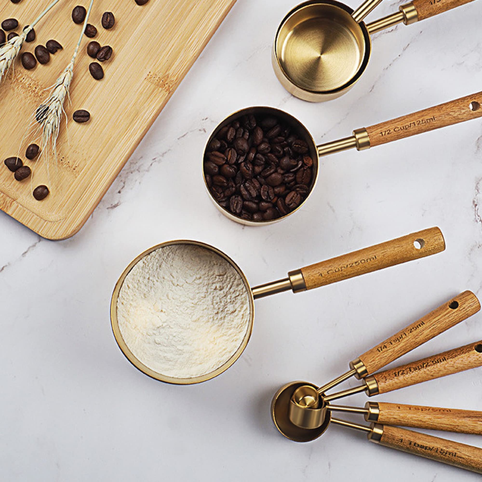 GuDoQi easy‑clean stainless steel spoons resist sticking and simplify washing.