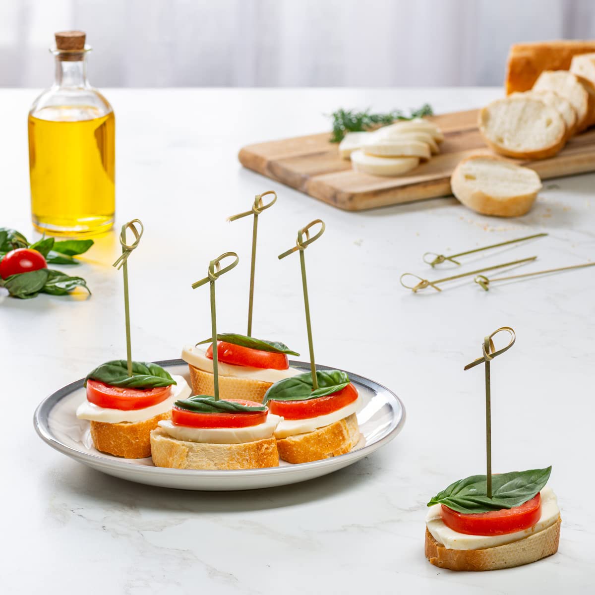 Gusto Bamboo Knot Picks enhance cocktails with easy edible picks.