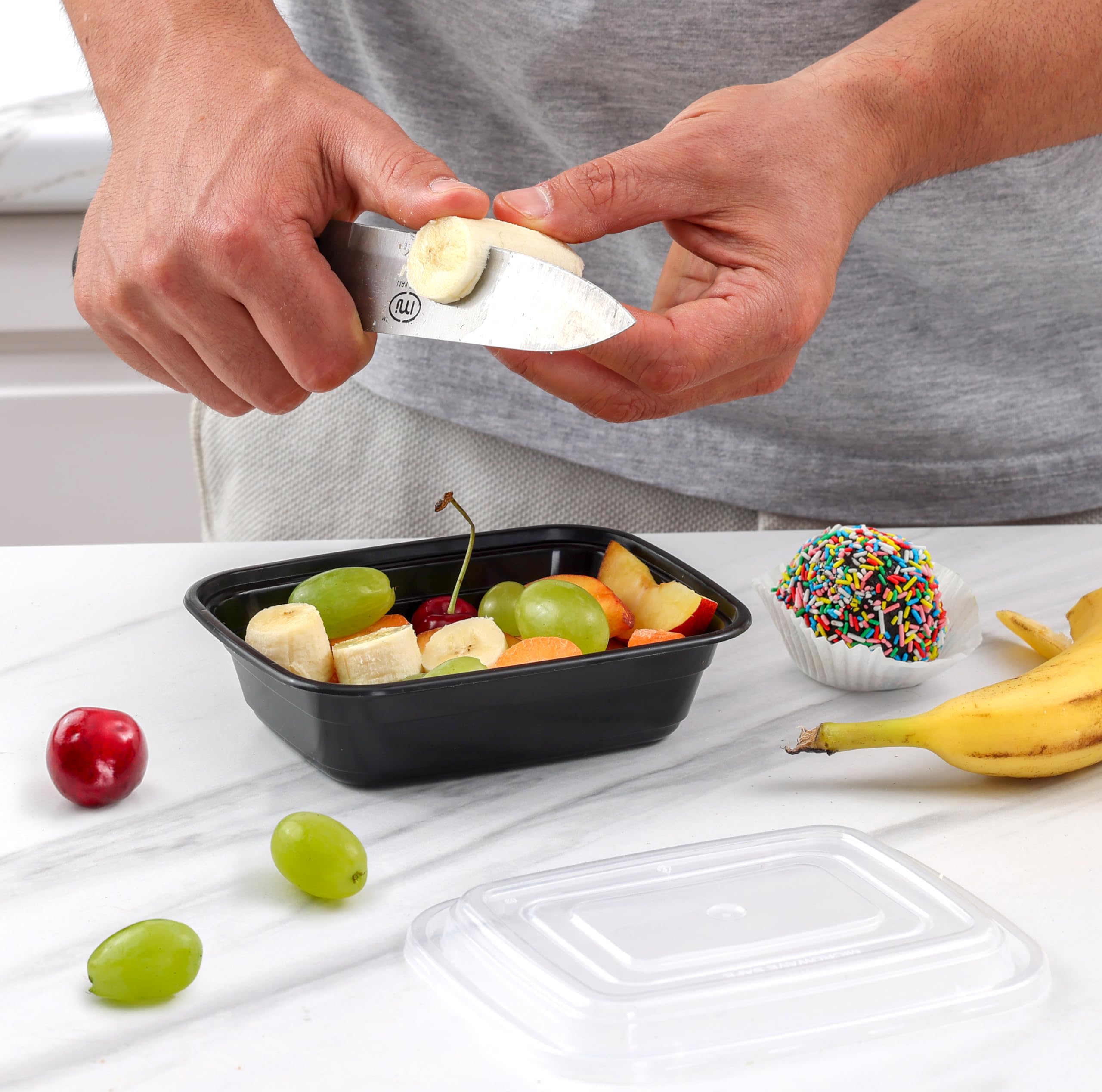 GUSTO BPA-free material supports reusable, sustainable meal storage